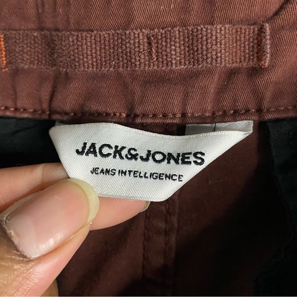 Jack & Jones Men's Red Tapered Cargo Jogger Pant - Picture 4 of 7